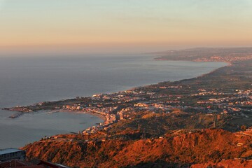 Castelmola - Panorama costiero all'alba