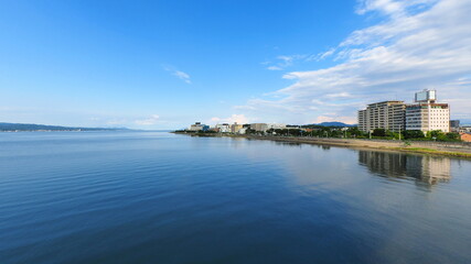 Obraz premium 宍道湖大橋からの松江温泉方向３