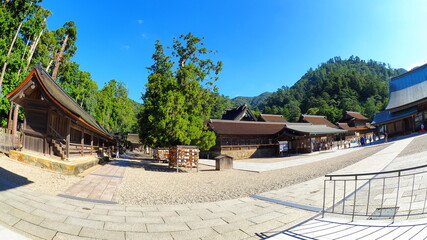 出雲大社２６（西十九社と御本殿）