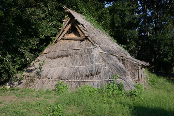 復元された古代住居