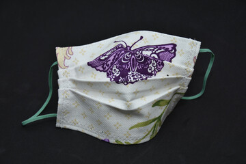 homemade protective masks for children, cotton masks -butterfly patterns