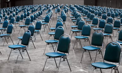 keep space seat in work shop room in social distancing
