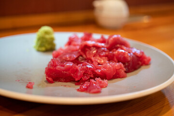 マグロ解体ショー