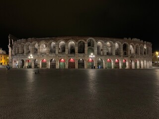 Fototapeta premium Arena di Verona by night, Italy
