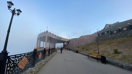 Promenade in the fog