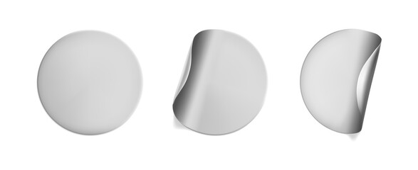 Silver round crumpled stickers with peeling corner mock up set. Adhesive silver foil or plastic sticker label with wrinkled effect on white background. Blank template label tags. 3d realistic vector