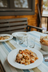 Pasta with chicken dish