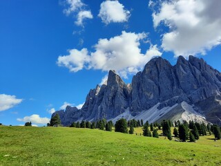 Fototapeta na wymiar mountain group Odle, natural park Puez-Odle, dolomites, Italy