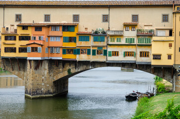 Fototapeta na wymiar Vecchio bridge detail in Florence