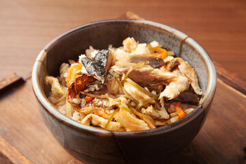 炙り鯖の炊き込みご飯