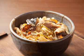 炙り鯖の炊き込みご飯