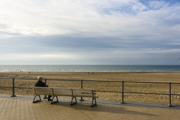 Fototapeta na wymiar esplanade of Ostend Belgium