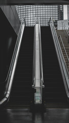 escalator going up