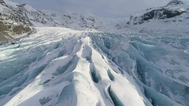 Sv&iacute;nafellsj&ouml;kull outlet glacier in winter, Vatnaj&ouml;kull National Park, Iceland.