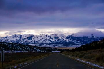 Fototapeta premium road in the mountains