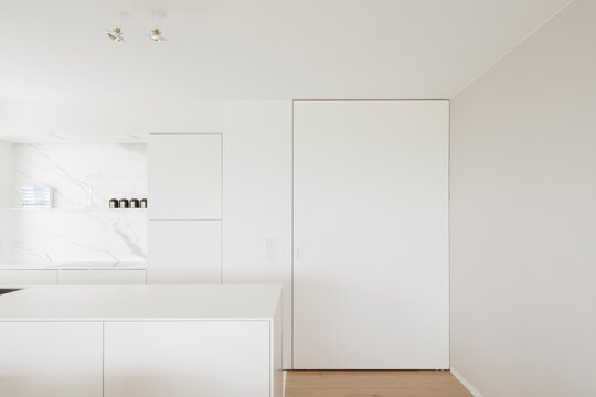 minimal kitchen