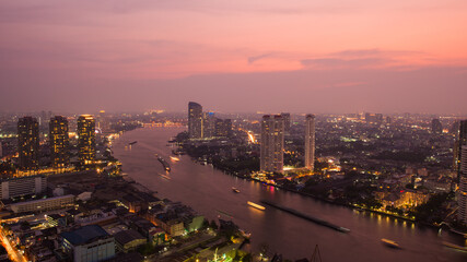 Fototapeta na wymiar Beautiful cityscape Bangkok business district and residential. In the twilight, Thailand