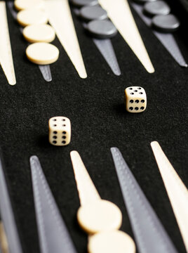 Backgammon board