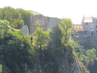 Obraz premium Felsenschlucht in Pazin, Istrien, Kroatien