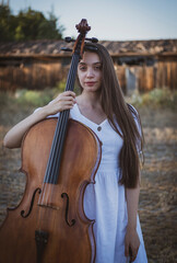 girl with violoncello © serdar