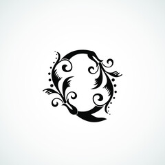 Classy Elegant Q Letter Black Flourish Shape Logo