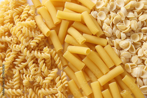 ショートパスタ3種類 リガトーニ 筋入り オレッキエッテ 耳たぶ フィジリ 糸巻 Background Wall Mural Backgrou Hanaphoto ショートパスタ3種類 リガトーニ 筋入り オレッキエッテ 耳たぶ フィジリ 糸巻 Background Wall Mural Backgrou Hanaphoto