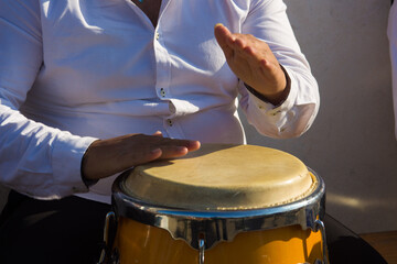 rhythmic basic percussion player