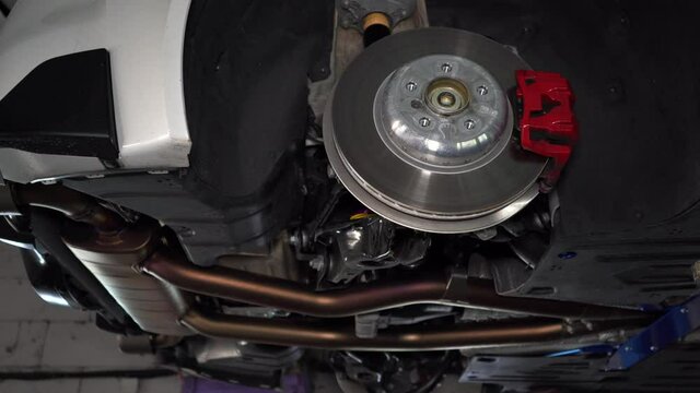 Rear sports car suspension