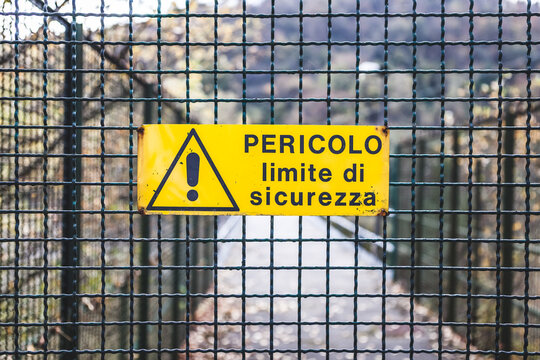 Italian Danger Sign