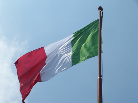 Italienische Fahne Bilder – Durchsuchen 24 Archivfotos, Vektorgrafiken und  Videos