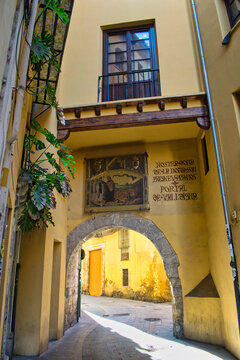 Portal de la Valldigna, arco de acceso a la moreria de Valencia