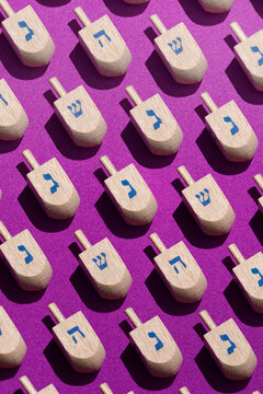 Repeating Pattern Of Hanukkah Dreidels