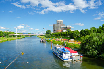 Mannheim, Germany. July 8th, 2012. Blick von einer Brücke über den Neckar