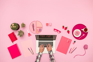 Pink desktop