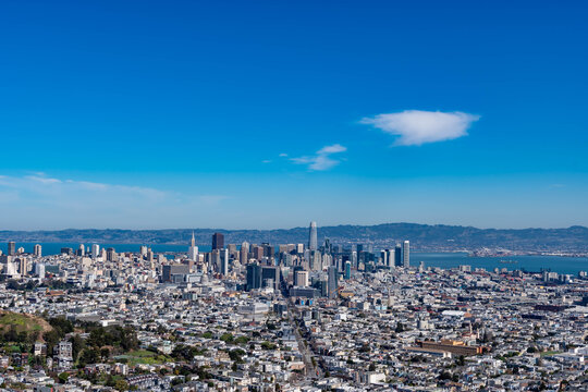 Panoramic Shot Of San Francisco Business District From Twin Peaks, California USA, March 30 2020