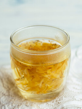Calendula tea