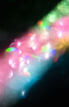 Glittery ray