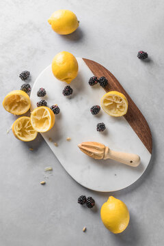 Fresh Squeezed Lemons and Lemonade