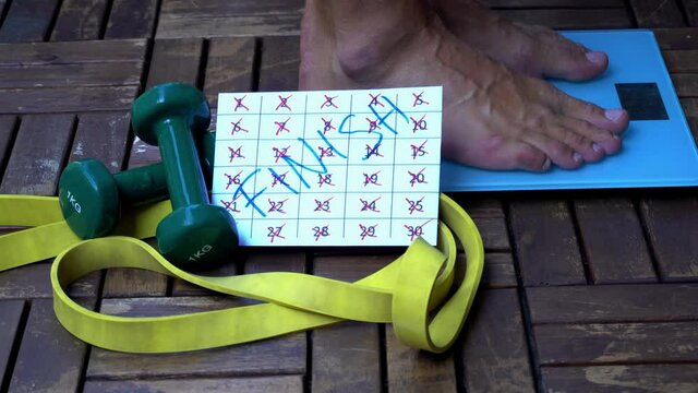 sport schedule calendar - start a diet, doing sport and gymnastics at home and outdoors and follow the flow of time day by day until the end of the program           
