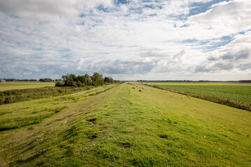 The mill polder originated in the 18th century with the name lauwerzeemolenpolder in the province...