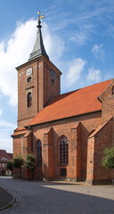 Fototapeta na wymiar Stadtkirche St. Katharinen in Lenzen