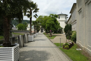 Fototapeta premium Kurpark im Staatsbad Bad Kissingen, Unterfranken, Franken, Bayern, Deutschland