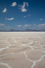 Fototapeta na wymiar Great salt lake desert at Bonneville Salt Flats in summer Utah