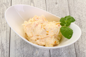 Curd with dry apricot