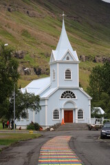 Fototapeta na wymiar The beautiful small church of Seydisfjordur in the Icelandic Eastfjords - a must see of the region. 
