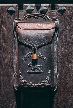 Vintage Metall Letterbox