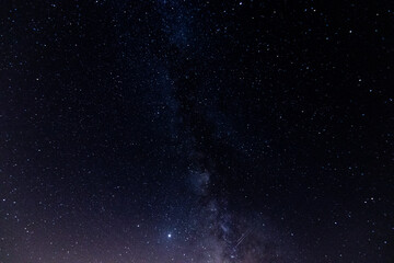Fototapeta na wymiar Paisaje nocturno estelar en Lanzarote