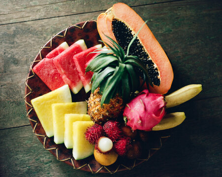 Tray with tropical fruit