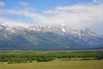 Fototapeta na wymiar Aerial view of Grand Teton National Park in Wyoming in approach at the Jackson Hole Airport (JAC)