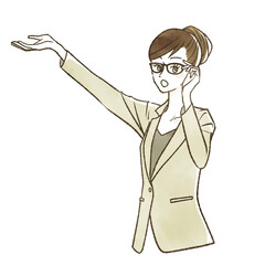 案内しているスーツ姿の女性